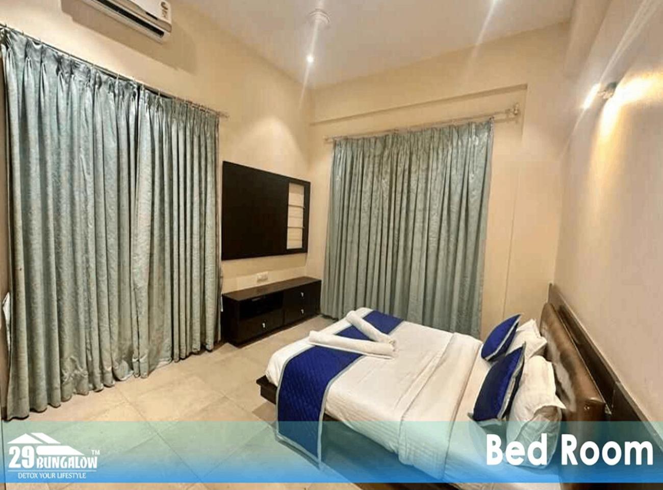 Felix Nx Villa By 29 Bungalow Lonavala Khandala  Bagian luar foto